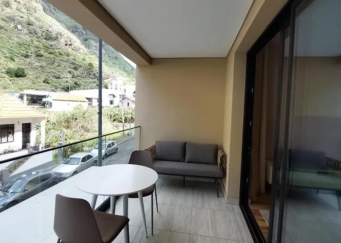 Visconde Ii F * Ribeira Brava